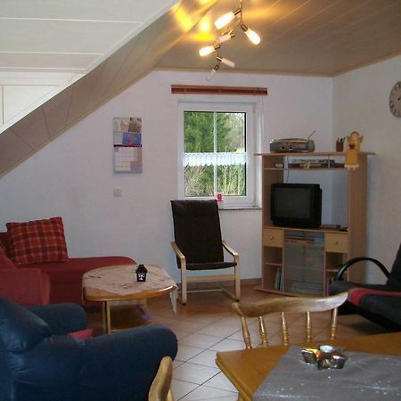 Ferienwohnung Mastiaux Mirbach Екстериор снимка